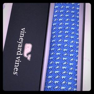 Vineyard Vines Bull & Bear Tie